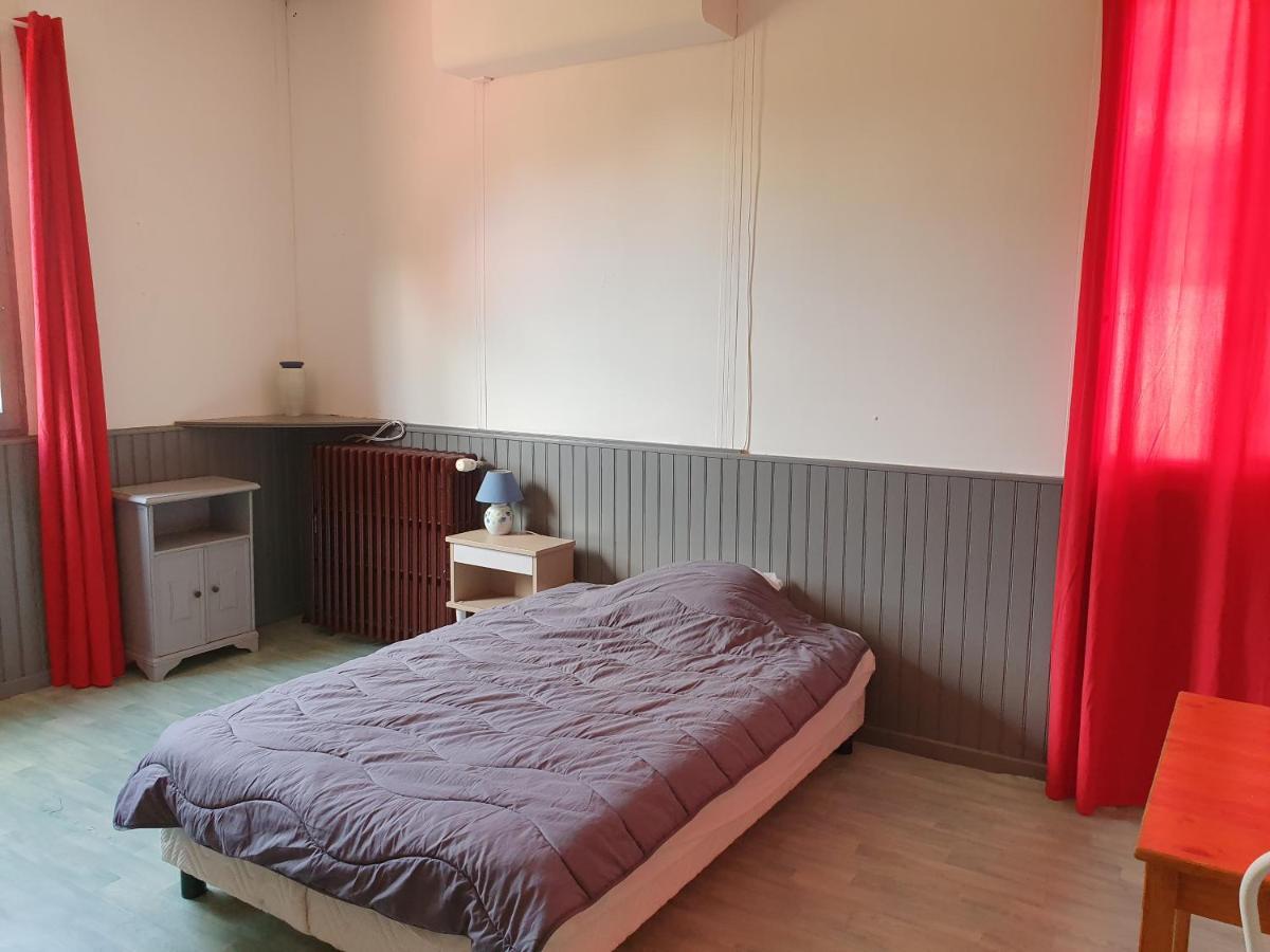 Camping Des 2 Rives- Chambres Etang-sur-Arroux ภายนอก รูปภาพ